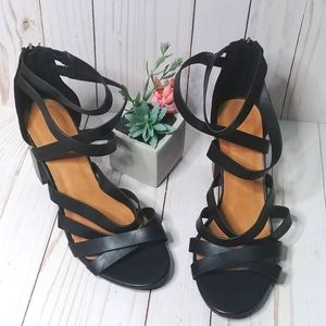 *Bamboo Taste-11s Strap Heels / Shoes Black…